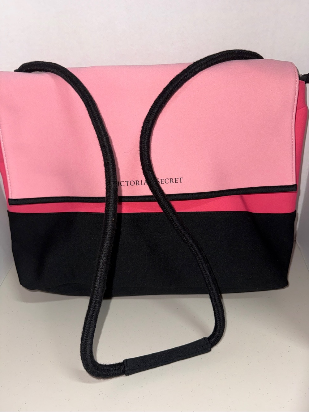 Victoria's Secret Pink & Black Insulated Neoprene Cooler Tote Bag, 17x11, EUC